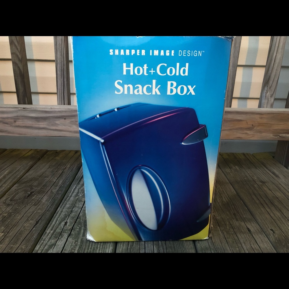 Hot and Cold Snack Box